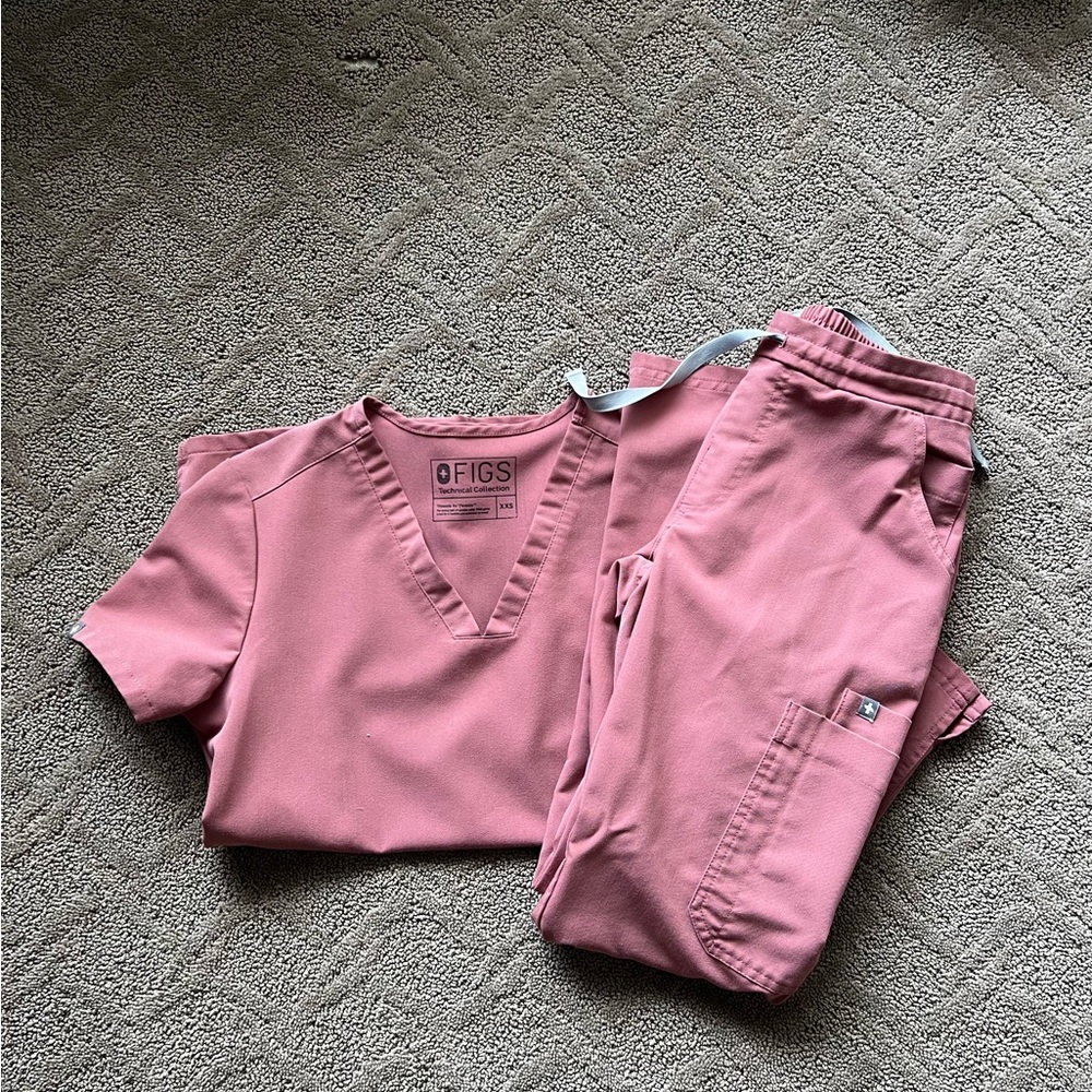 FIGS SET MAUVE XXS/XXS PETITE